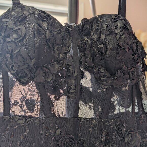 Size Small Black Corset Gown with 3D Floral Embellishments - Picture 6 of 11